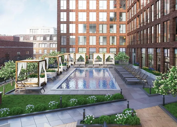 W Loop W Gym Pool Nr Restaurant Row Chi-234